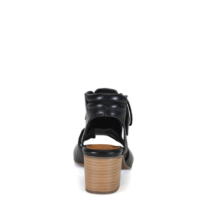 Cora Line