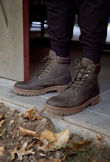 Men's Hawk Eyes