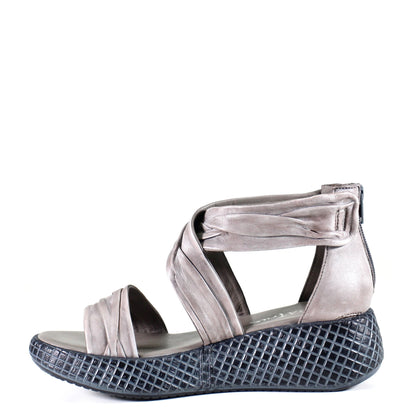  Emmie Lou - 2 Colors - Diba Shoes
