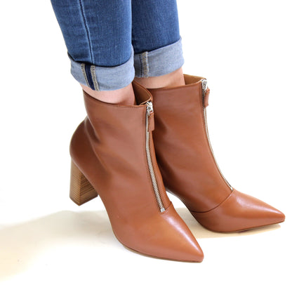  Luichiny LTD THRILL HILL in Tan - Diba Shoes